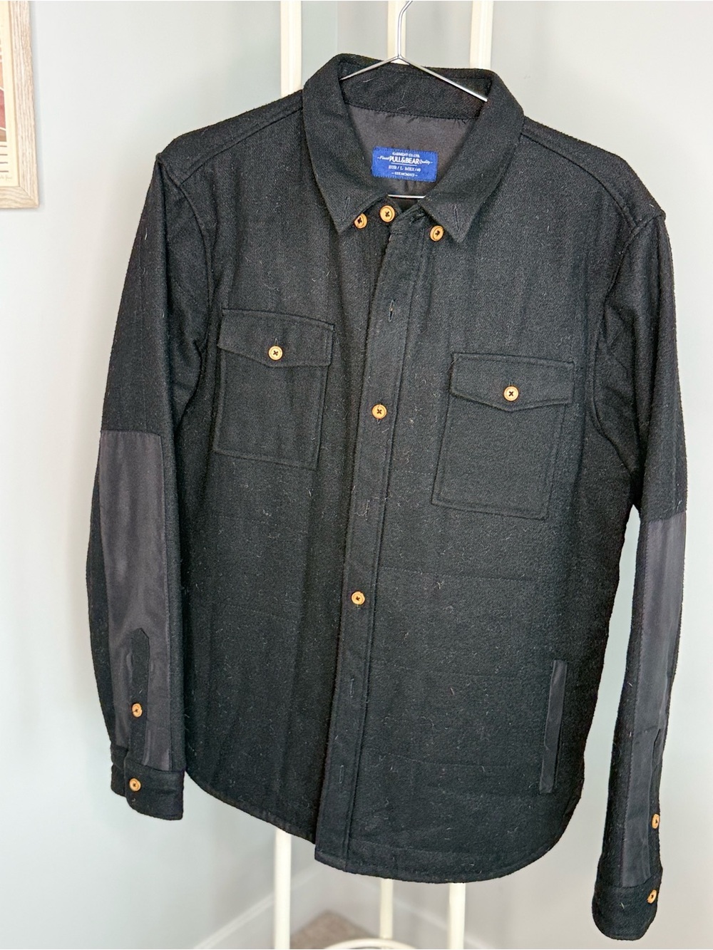 Pull&Bear Men's Black Contrast-Sleeve Shirt Jacket